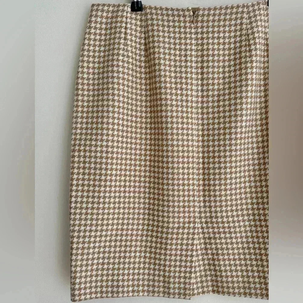 Ann Taylor LOFT Tan and Cream Houndstooth Wool Blend Pencil Skirt, Size 12 - Picture 16 of 16